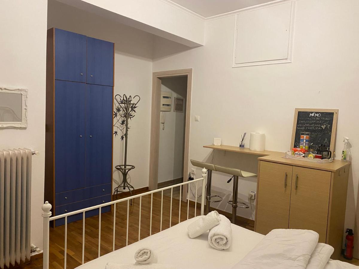 Modern, Ideally Located Studio Apartment Athen Eksteriør bilde