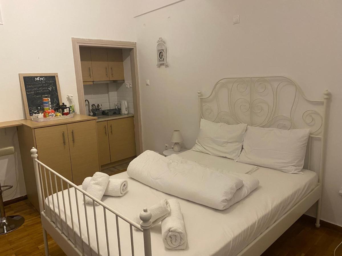 Modern, Ideally Located Studio Apartment Athen Eksteriør bilde
